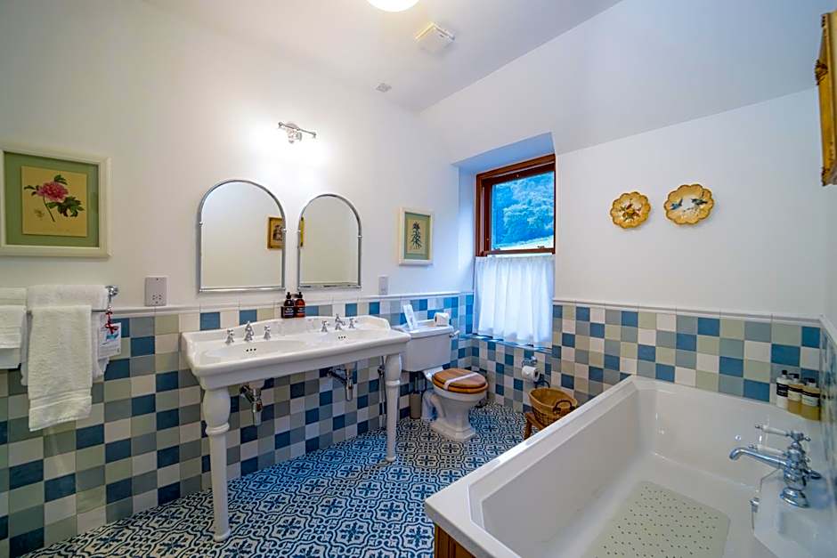 The Whispering Pine Lodge