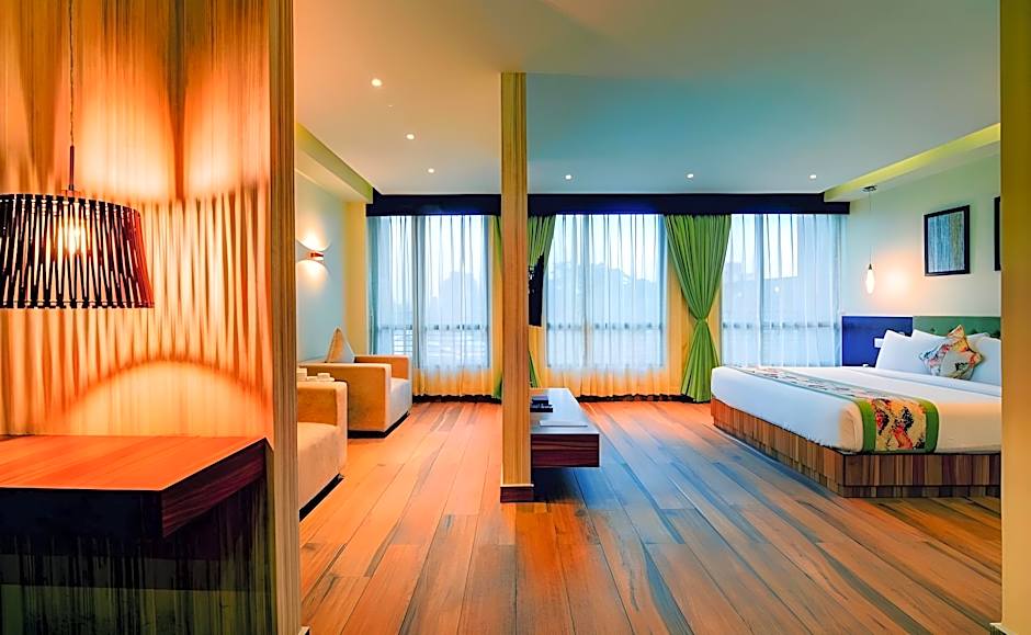 Udaan Clover Hotel & Banquets, Siliguri