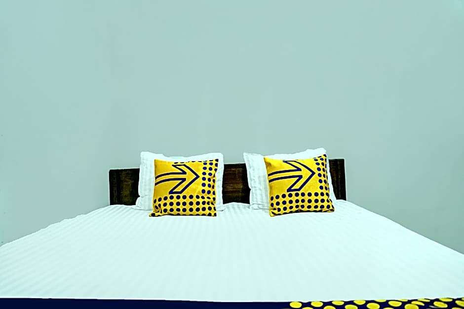 SPOT ON 92301 Penginapan Indola