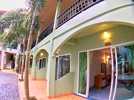 Double Room with Air-Condition