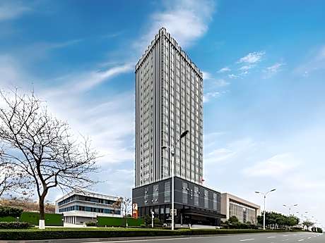 Echarm Hotel Yichang East Railway Station