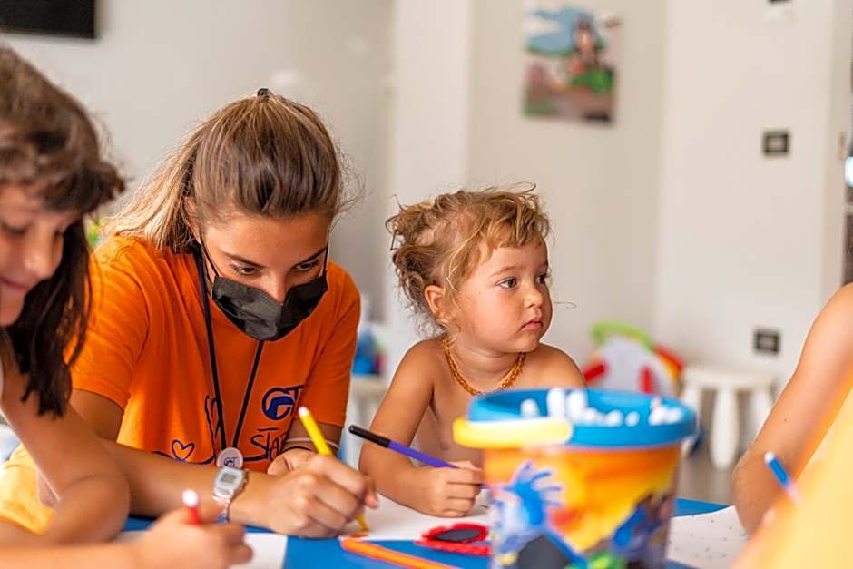 Nautilus Family Hotel