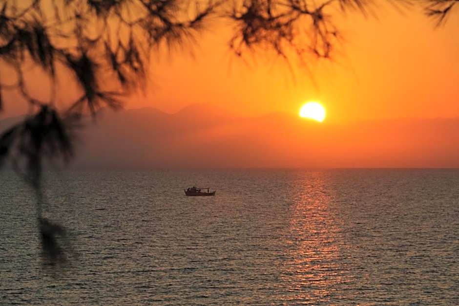 Stamiris Beach Hotel