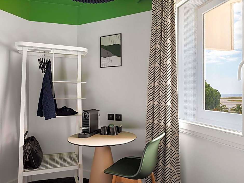 Ibis Nice Aéroport Promenade des Anglais