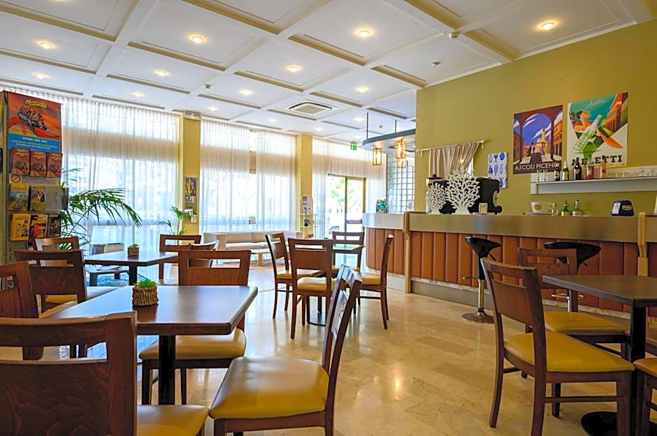 Amadei Hotel Promenade