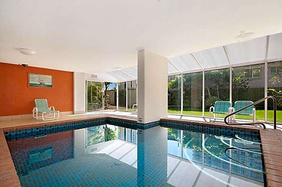 Quarterdeck Apartments