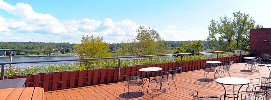 Lafayette Hotel Marietta