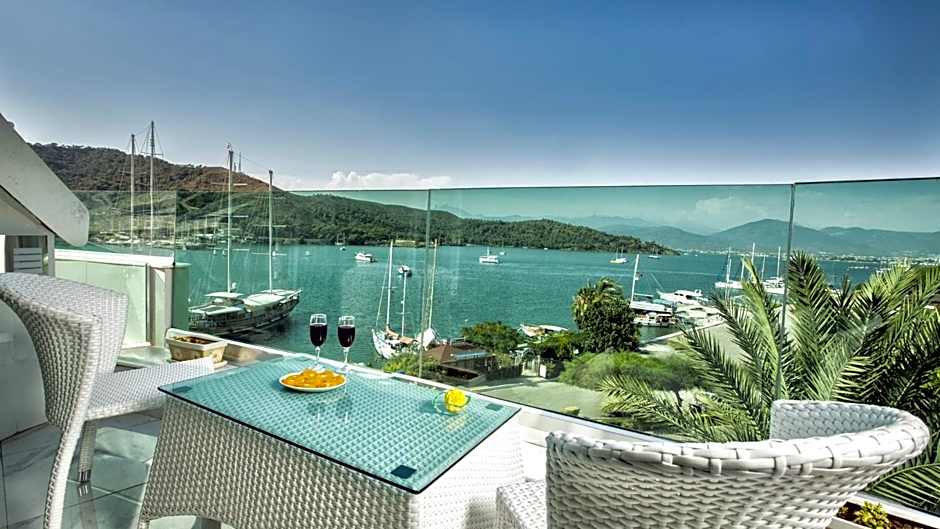 Ata Park Hotel