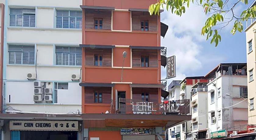 OYO 210 Hotel Five 2