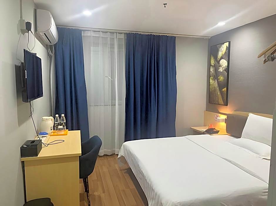 7 Days Inn Guangzhou Shangxiajiu Branch