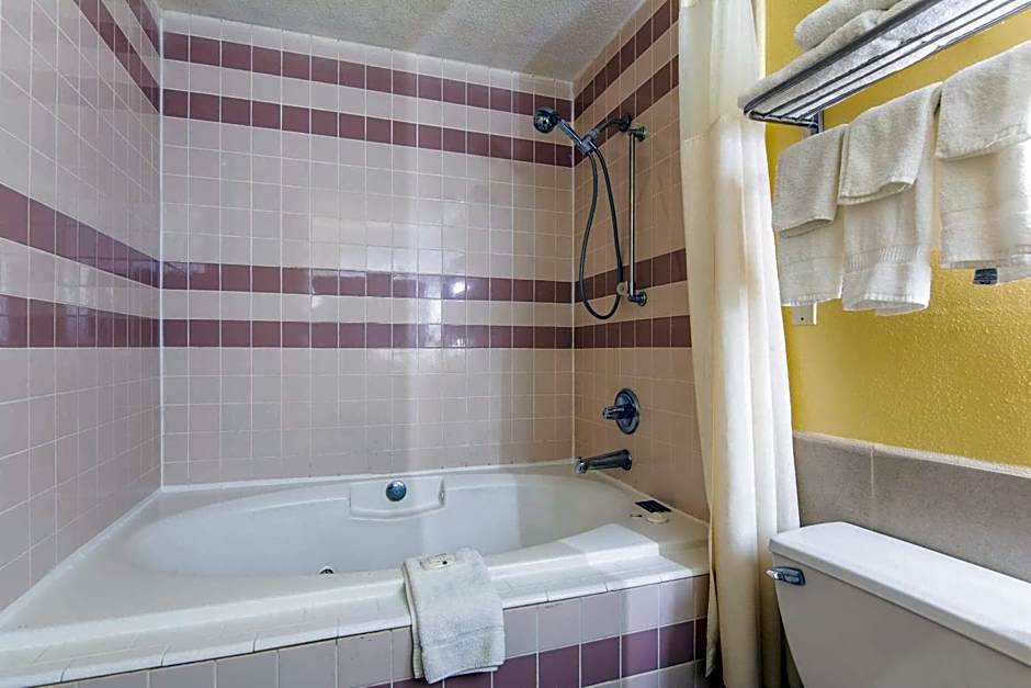 Quality Inn - Kings Mountain