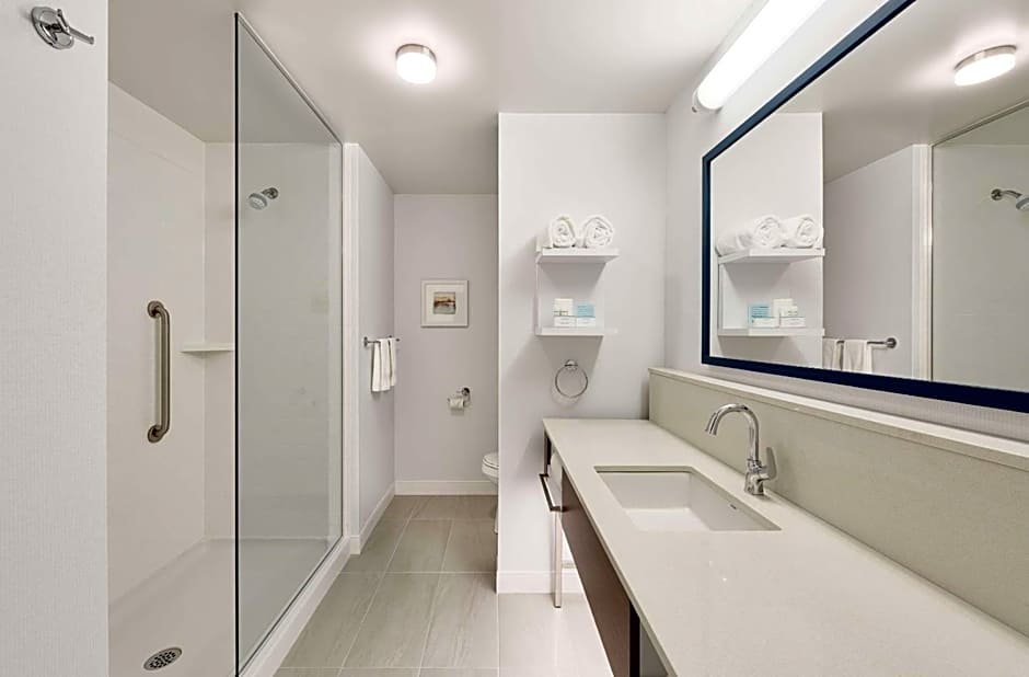 Hampton Inn - Suites by Hilton Quebec City -Saint-Romuald