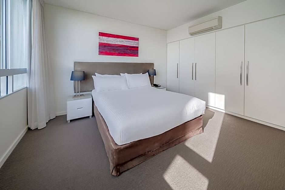 Oaks Nelson Bay Lure Suites