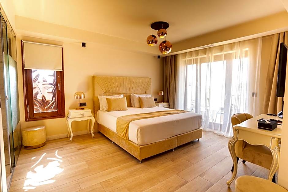 Santa Lucia Boutique Hotel