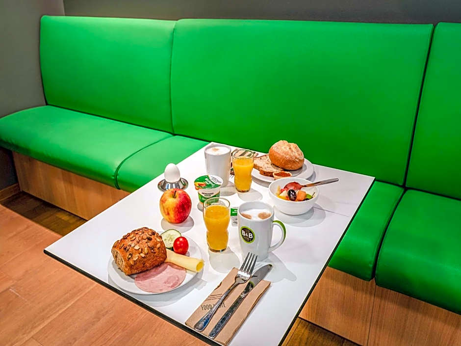 B&B Hotel Freiburg-Süd