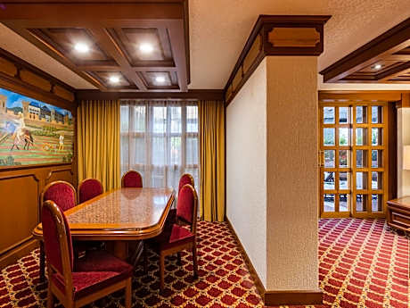 Presidential Suite
