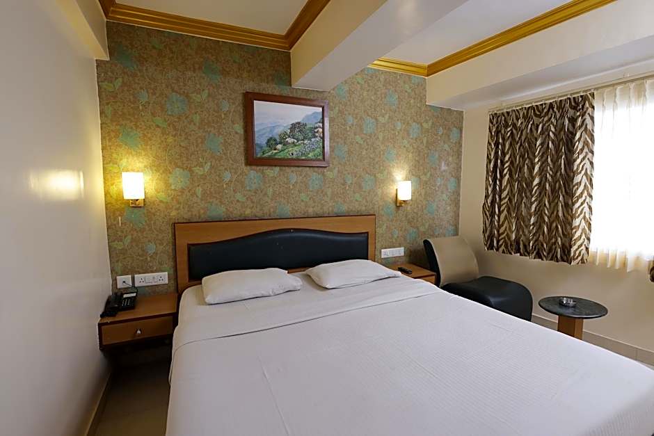 Nahar Manchester Inn