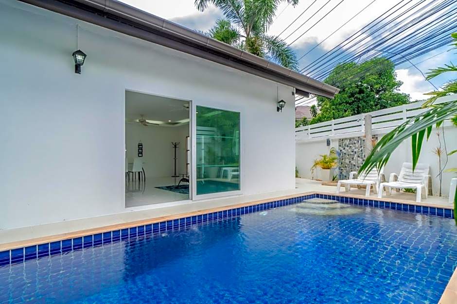 Jasmine Pool Villa in Nai Harn