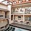 Hotel Golden Key Prague Castle