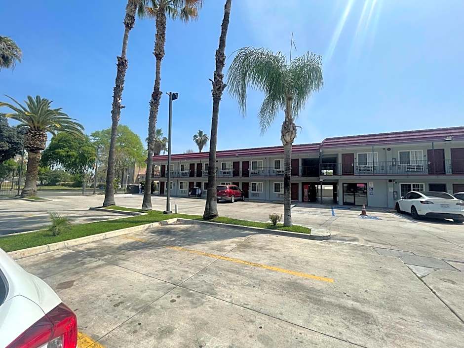 Economy Inn