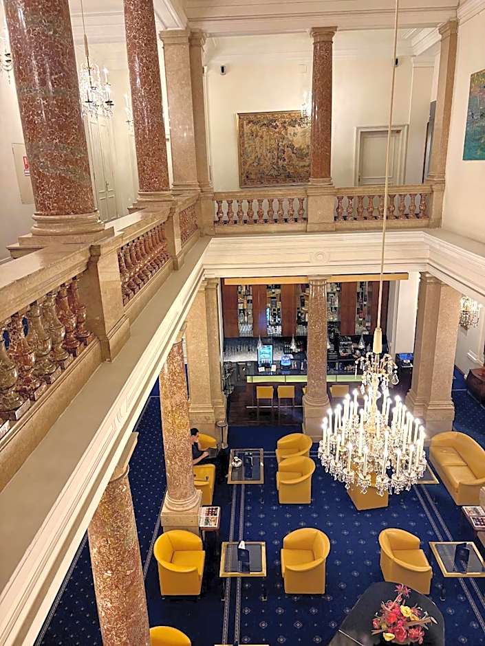 Hotel Ambassador