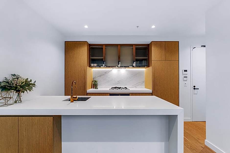 Collins House Apartments by CLLIX