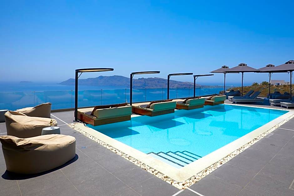 Oia Suites