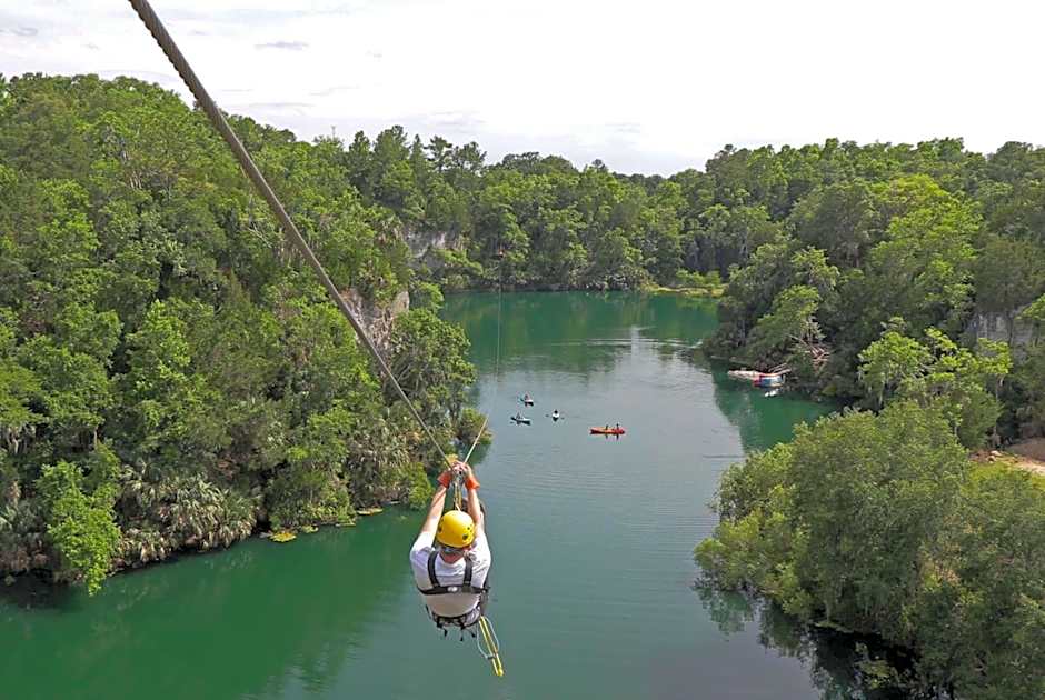 Howard Johnson by Wyndham Ocala FL