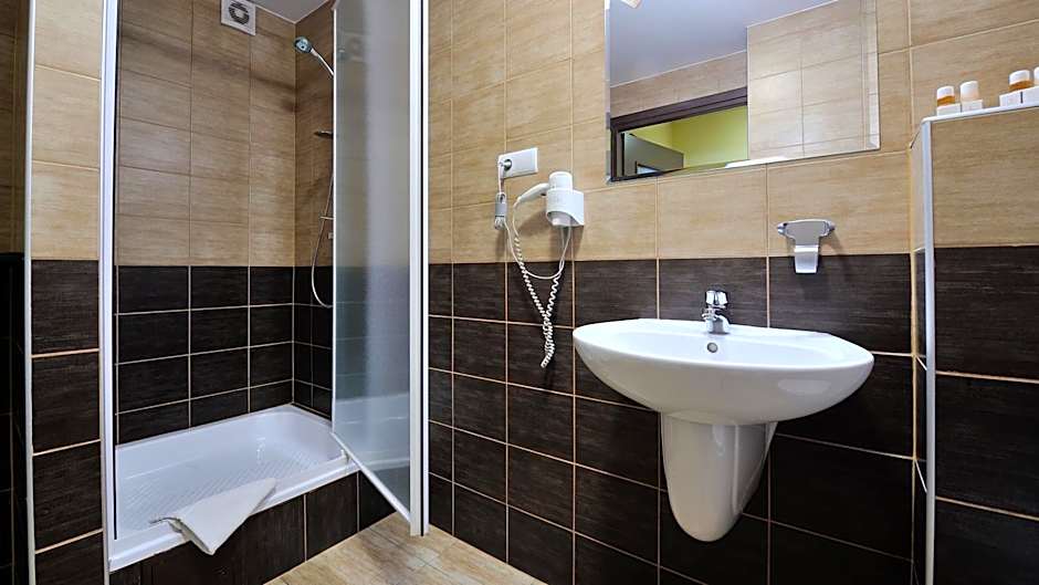 Hotel Diament Spodek