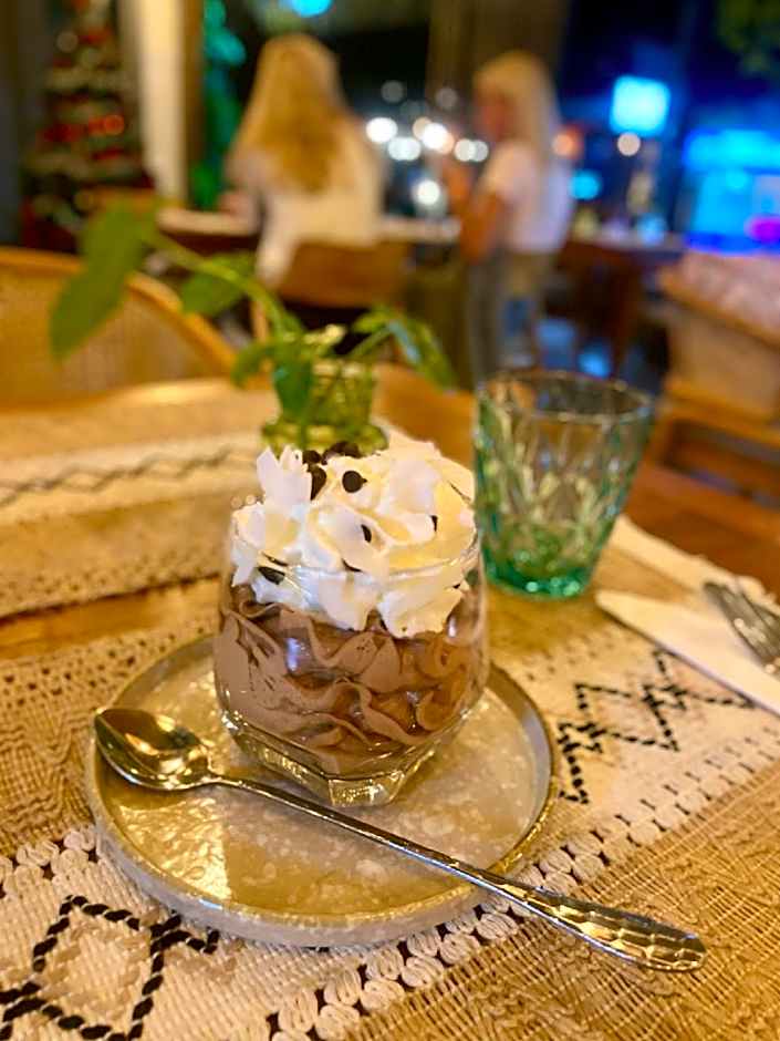 Sairee Sairee Guesthouse