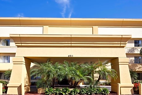 La Quinta by Wyndham Tampa Fairgrounds - Casino