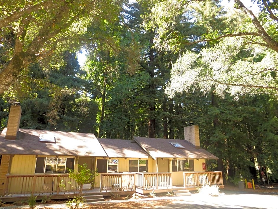 Big Sur Lodge