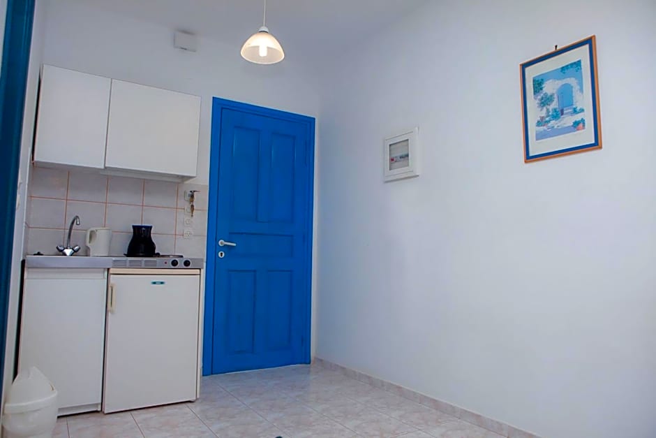 Vardes Hotel Studios