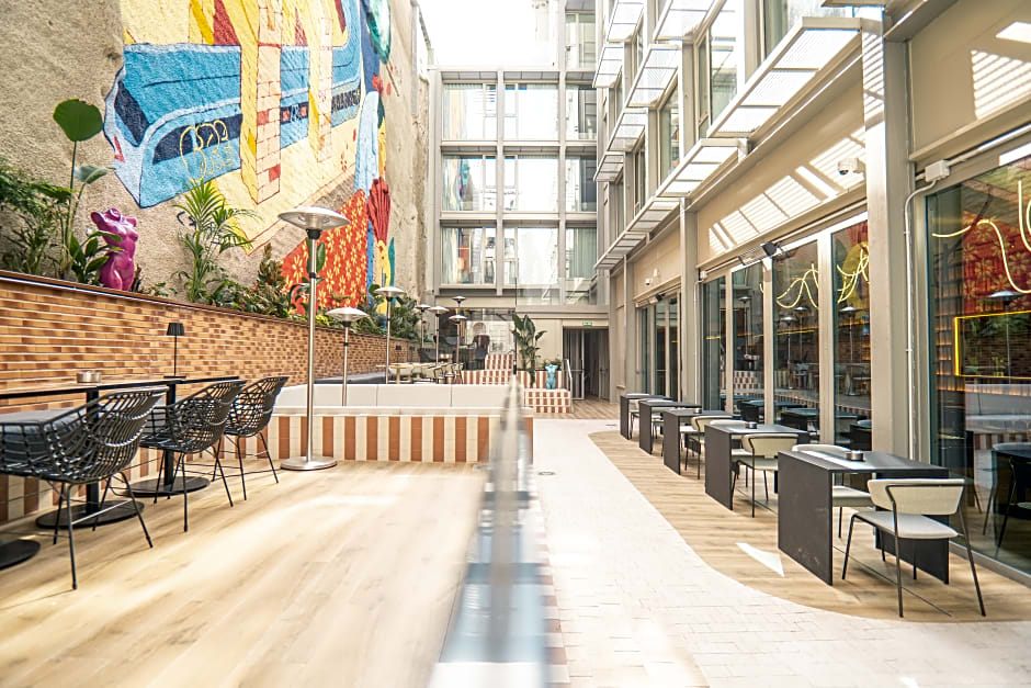 Akeah Hotel Gran Via