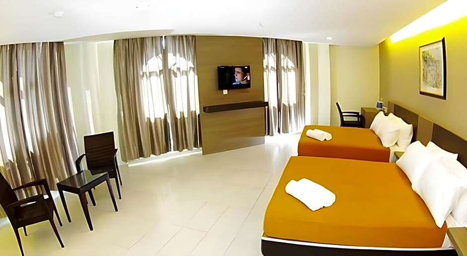 Hotel Suria Malaqa