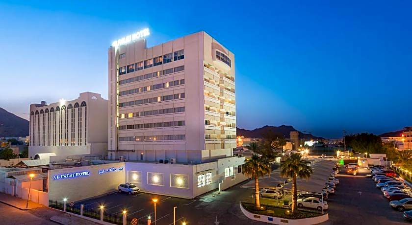 Al Falaj Hotel