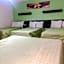 Hotel Trevi