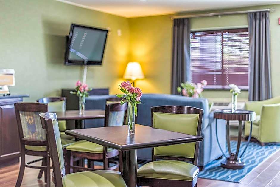 Quality Inn Cedartown