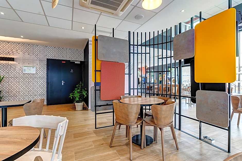 B&B HOTEL Paris Ivry Quai de Seine