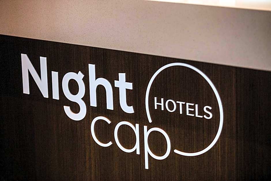 Nightcap at Ashley Hotel