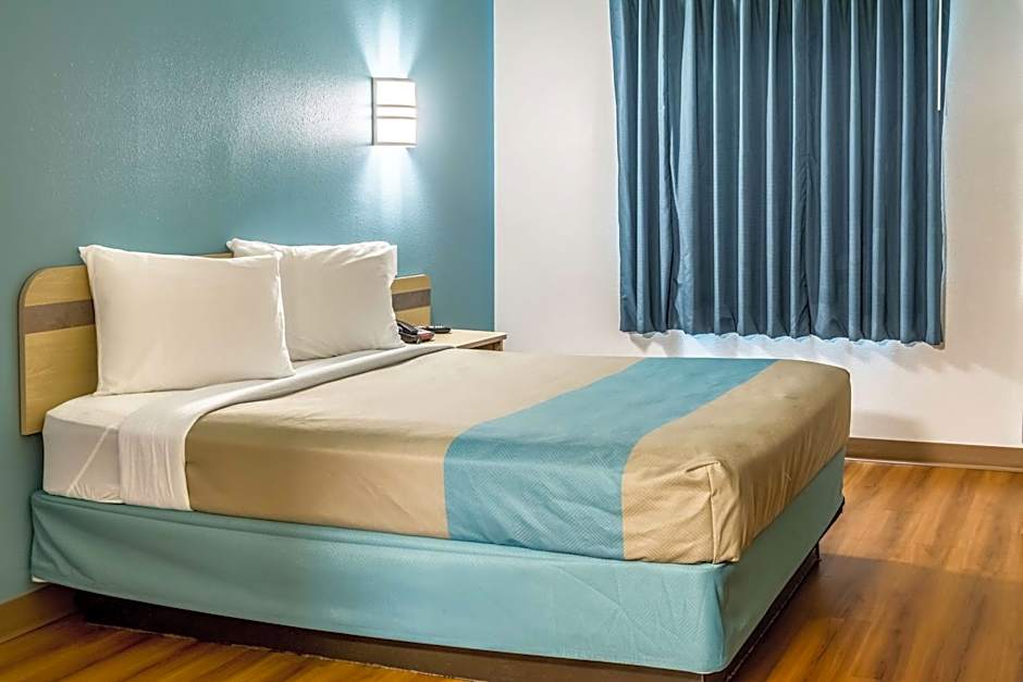 Motel 6-Lincoln City, OR