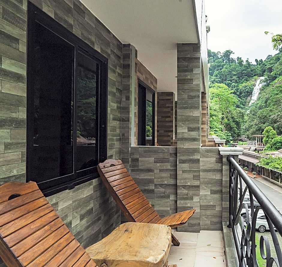 Namtok Sarika Resotel