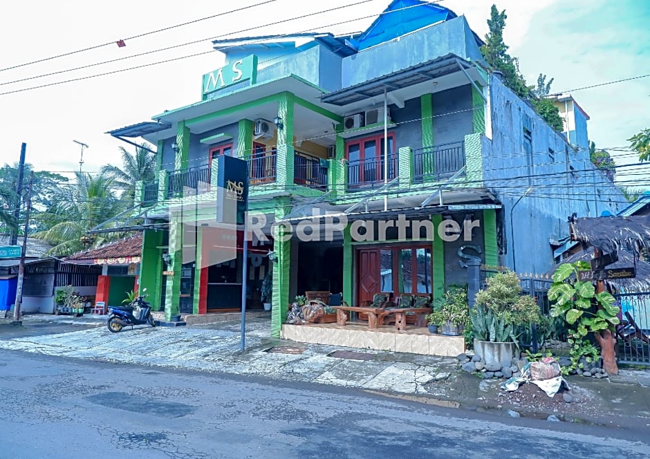 MS Hotel Pangandaran Mitra RedDoorz