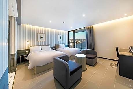 Suite with Terrace