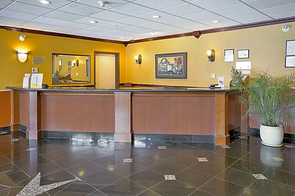 Ramada by Wyndham Vancouver Airport
