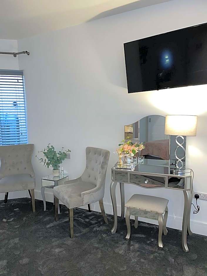 Atlantic Lodge, Main Street Ardara