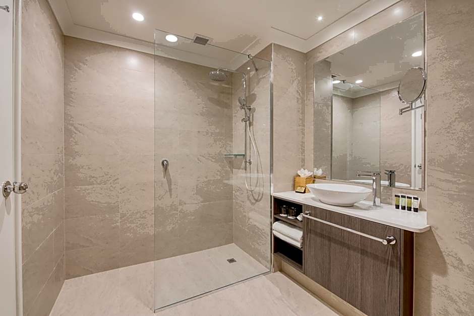 Duxton Hotel