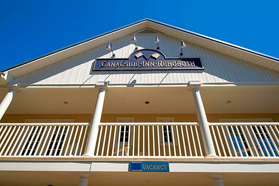 Canalside Inn