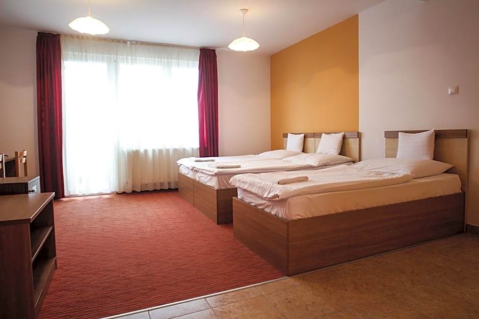 Silver Hotel Budapest City Center