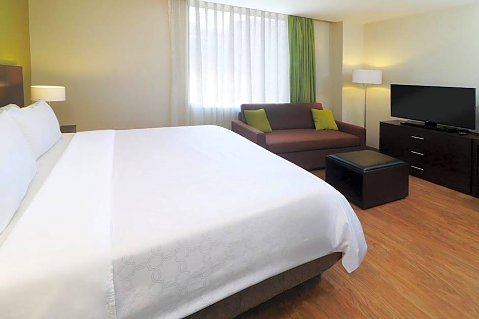 Staybridge Suites San Luis Potosi By IHG